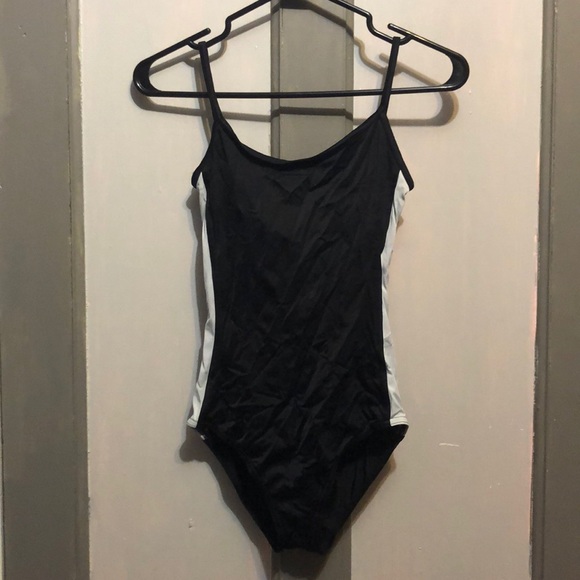Black and grey dance leotard - Picture 1 of 3